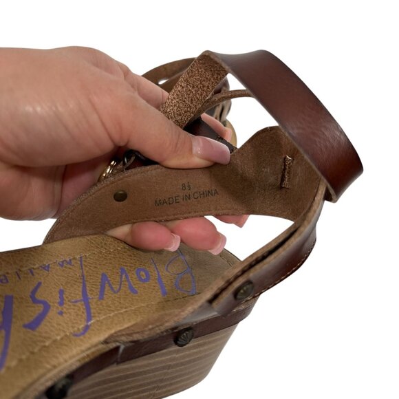 Blowfish Women 8.5 Brown Faux Leather Platform Sandal Adjustable Strap Studded - Picture 4 of 16